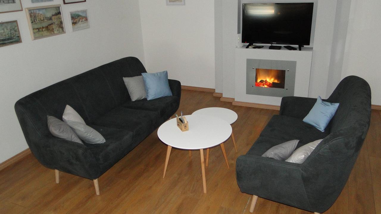Apartment Galerija Tuzla Kültér fotó